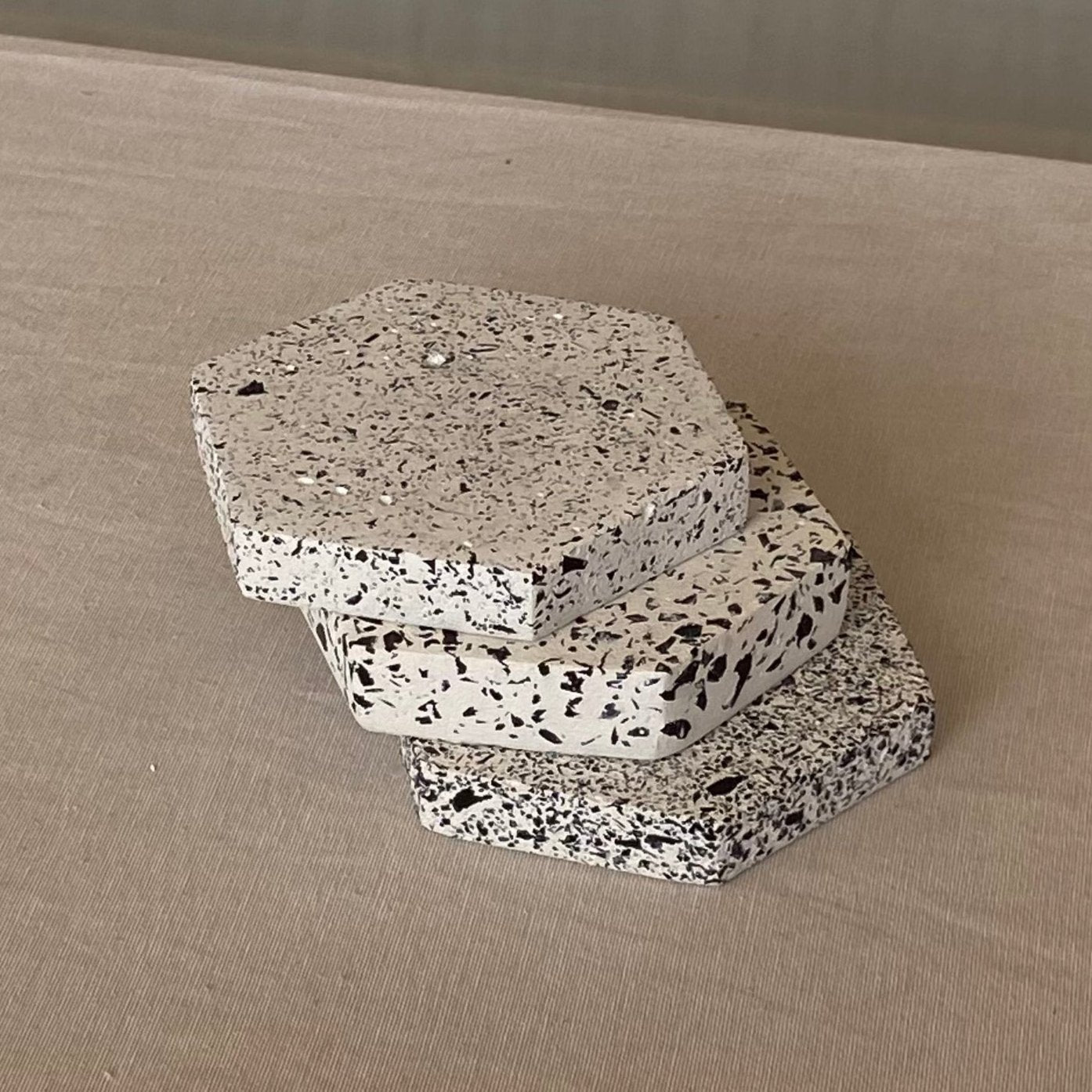Platos hexagonales
